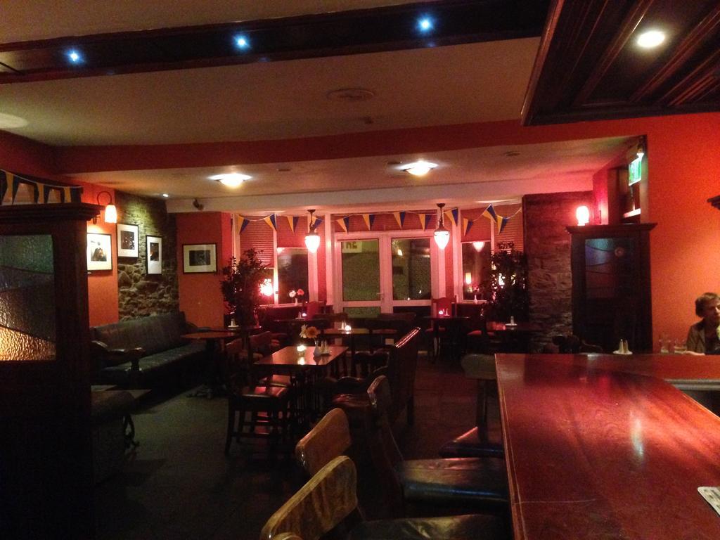 Myles Creek Hotell Kilkee Exteriör bild