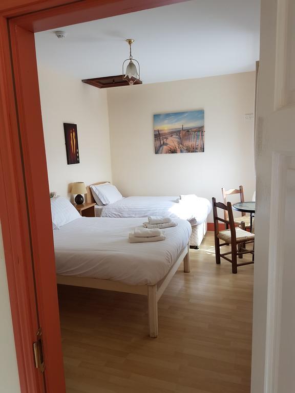 Myles Creek Hotell Kilkee Exteriör bild