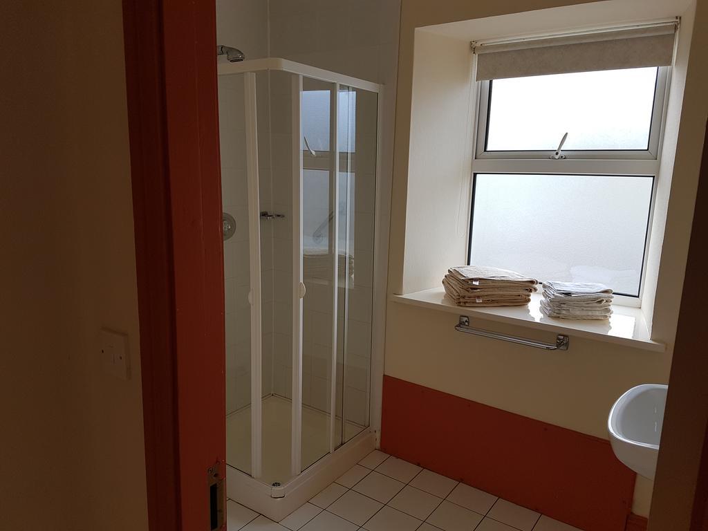 Myles Creek Hotell Kilkee Exteriör bild